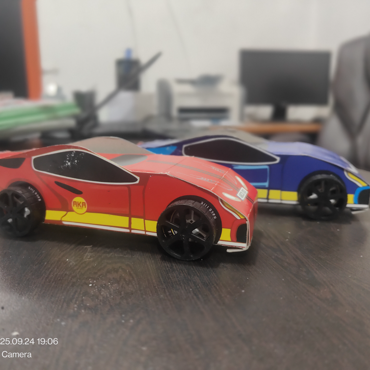 Click Image to preview original image Racing car(2pcs) Image